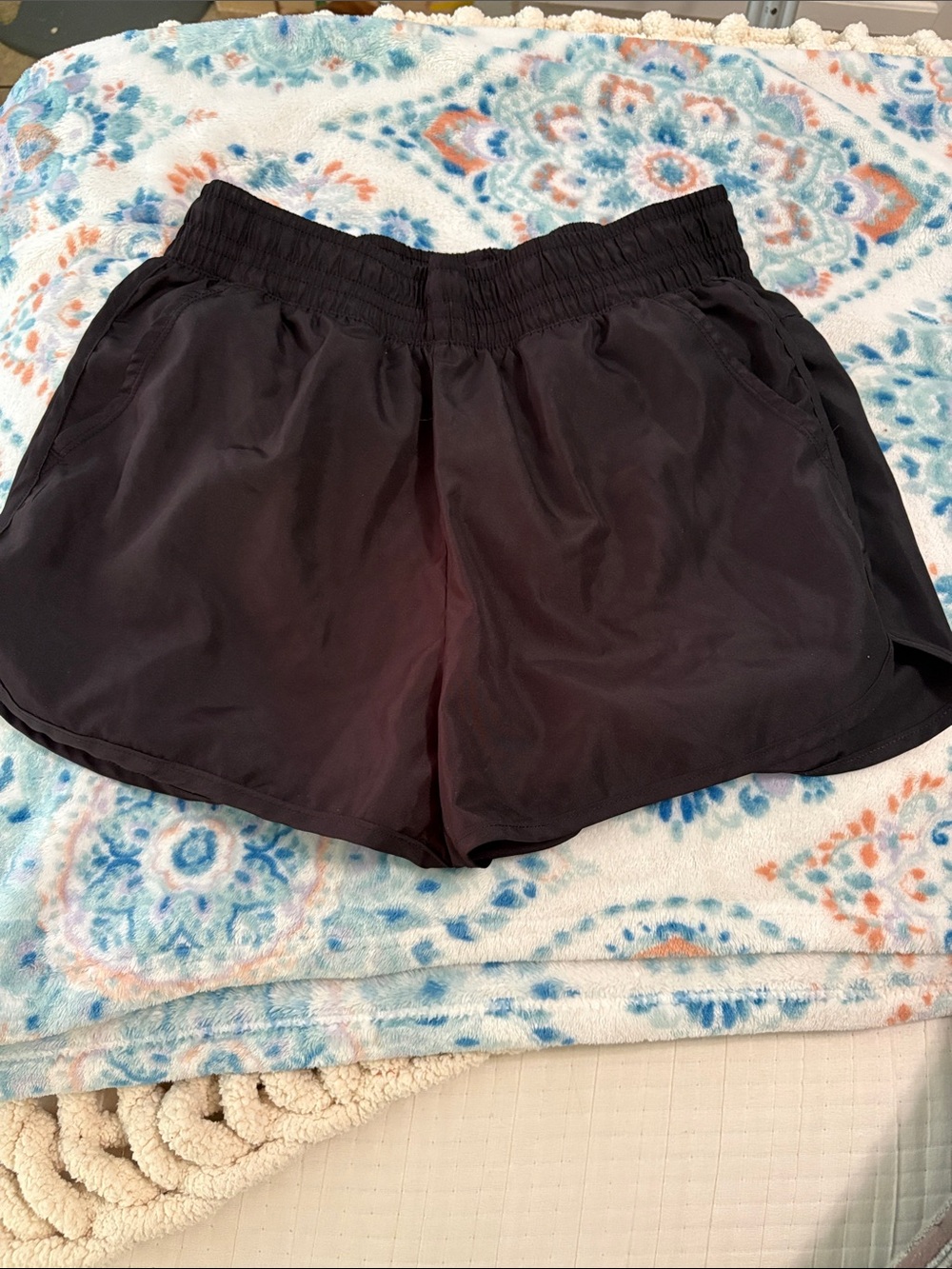 Athletic Works Women's Black Elastic Waist Athletic Shorts